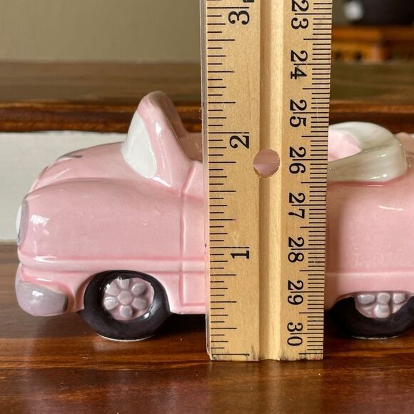 Vintage Vandor Hand Painted Ceramic Pink Cadillac Salt Or Pepper Shaker - Picture 12 of 13